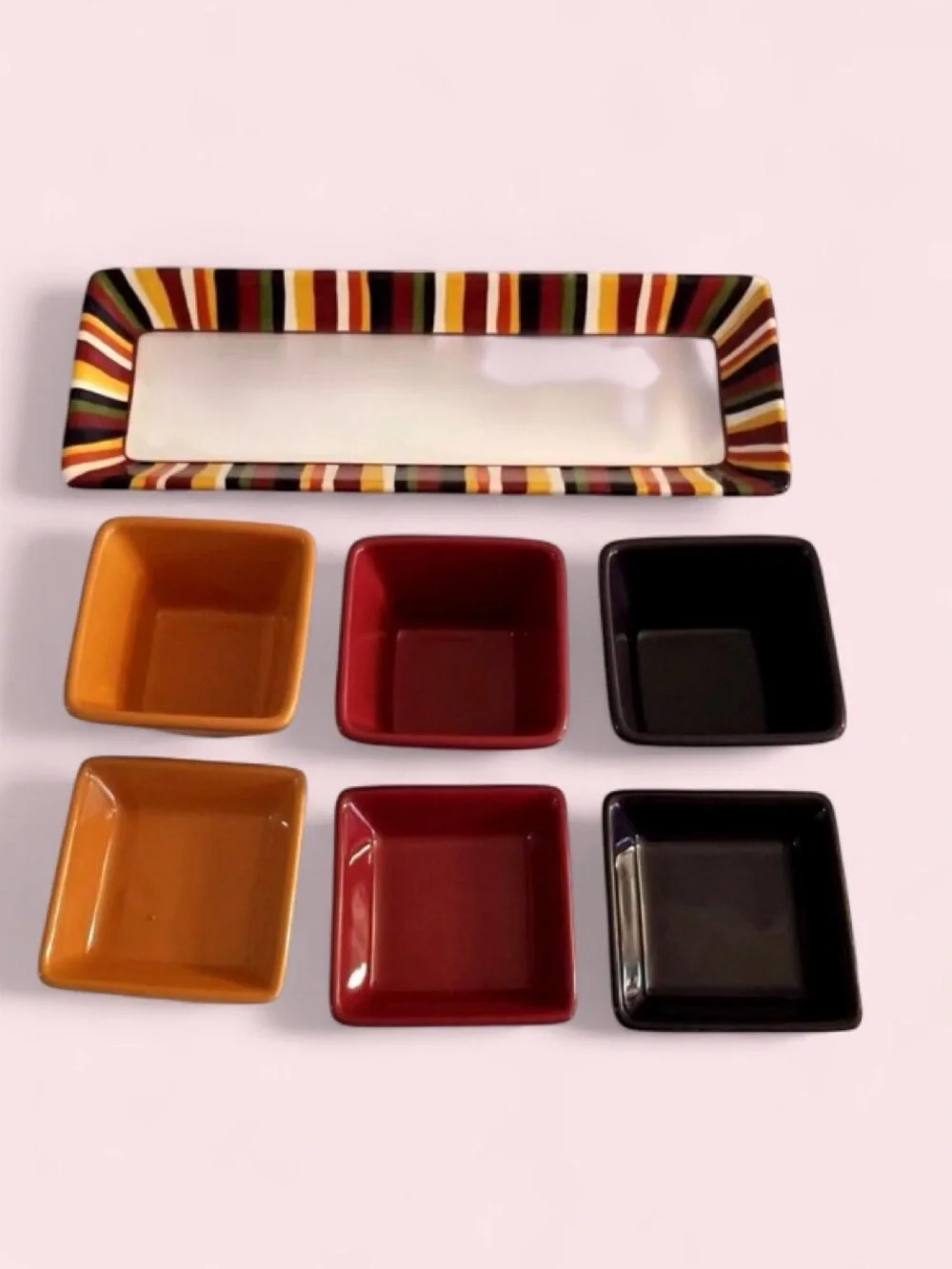 The Pampered Chef Striped Tray with Yellow, Red, Black Dipping Bowls
